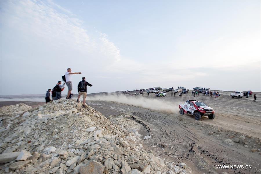 (SP)PERU-PISCO-DAKAR RALLY-STAGE 2