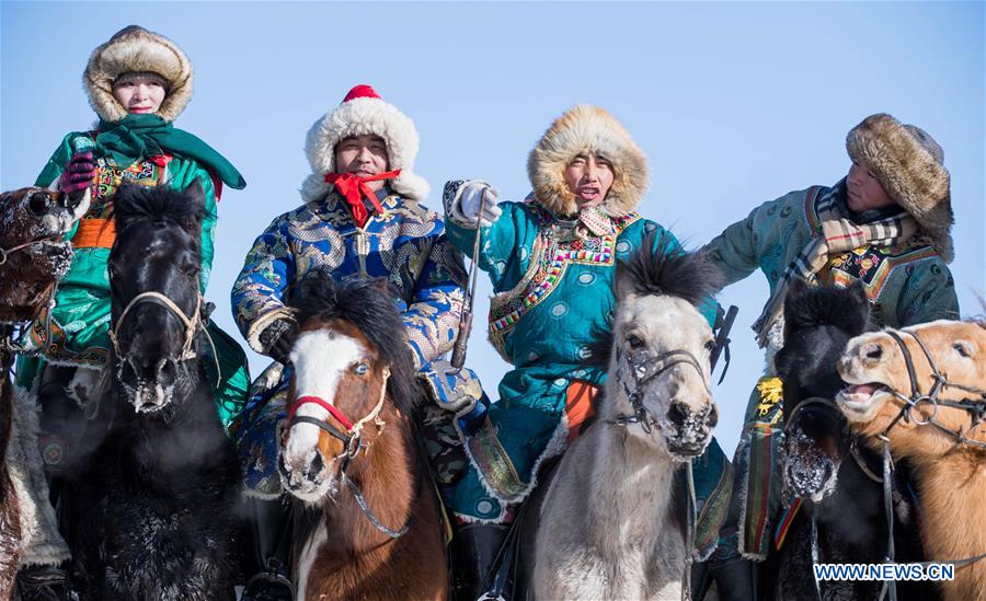 CHINA-INNER MONGOLIA-SNOWFIELD HORSE TAMING (CN)