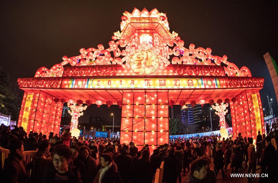 CHINA-WUHAN-LANTERN (CN)