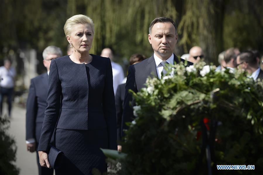 POLAND-WARSAW-PLANE CRASH-ANNIVERSARY-COMMEMORATION