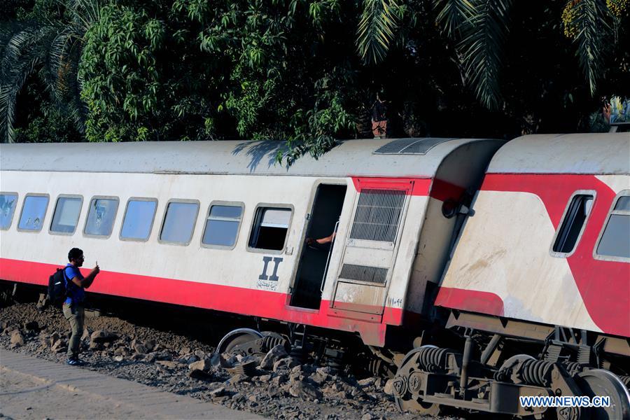 EGYPT-GIZA-TRAIN-DERAILMENT