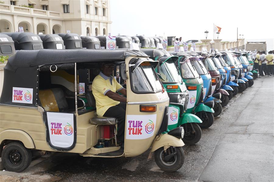 SRI LANKA-COLOMBO-TUK TUK-TOURIST FRIENDLY PROGRAM