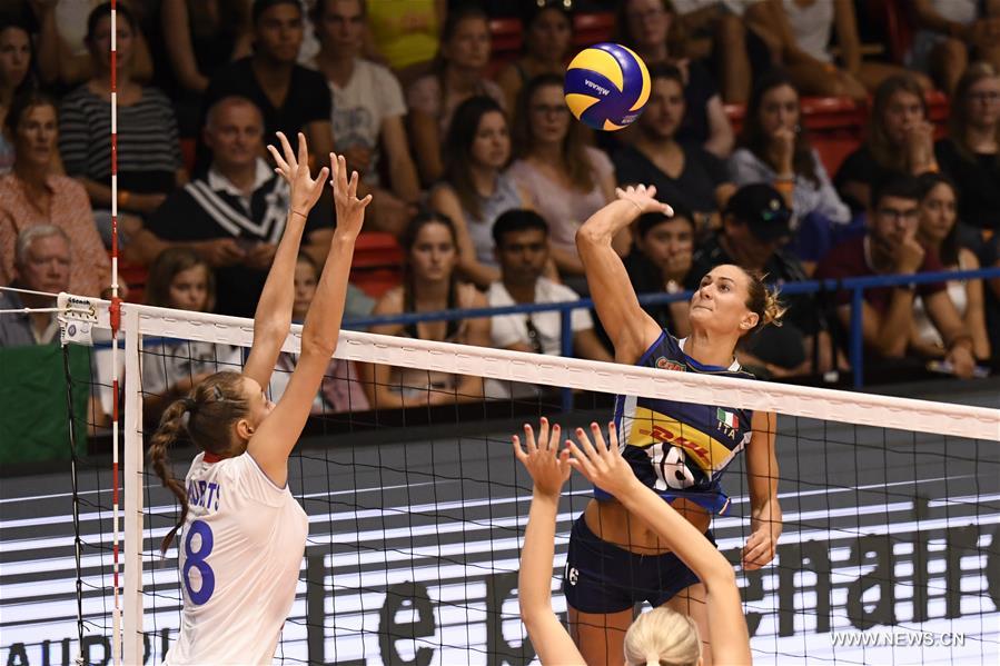 (SP)SWITZERLAND-MONTREUX-VOLLEYBALL-ITALY VS RUSSIA