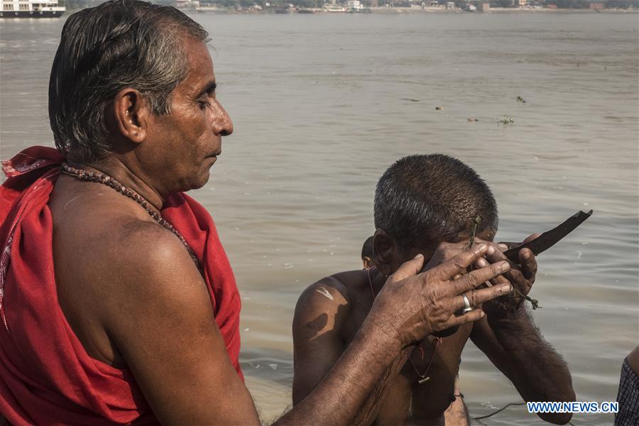 INDIA-KOLKATA-MAHALAYA RITUALS