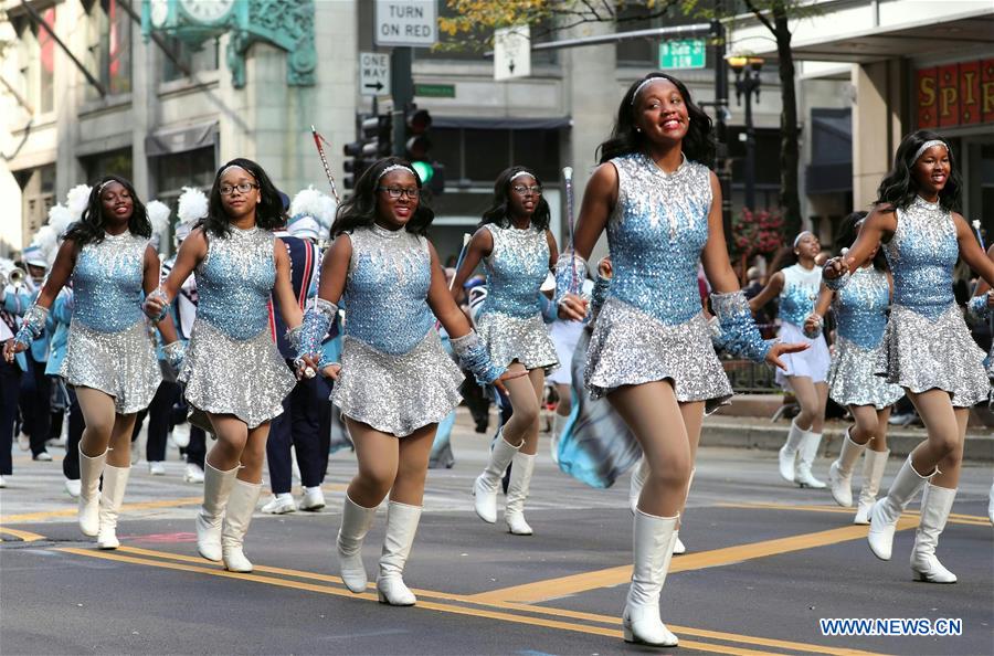 U.S.-CHICAGO-COLUMBUS DAY-PARADE