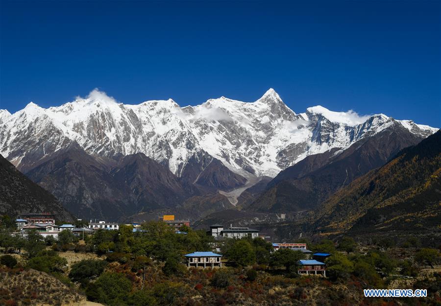 CHINA-TIBET-NYINGCHI-MOUNTAIN-SCENERY (CN)