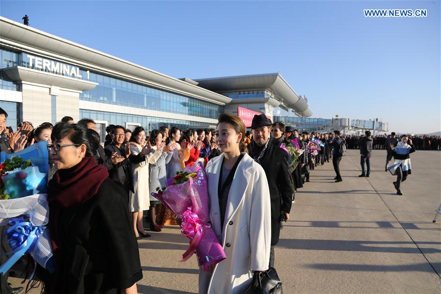 DPRK-PYONGYANG-CHINESE DELEGATION OF LITERARY AND ART WORKERS-VISIT