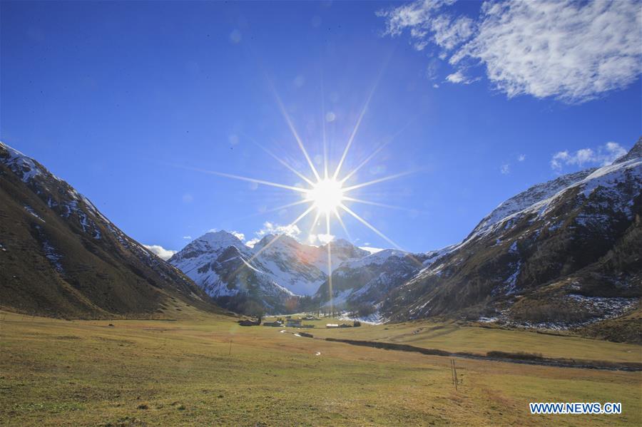 SWITZERLAND-DAVOS-AUTUMN-SCENERY