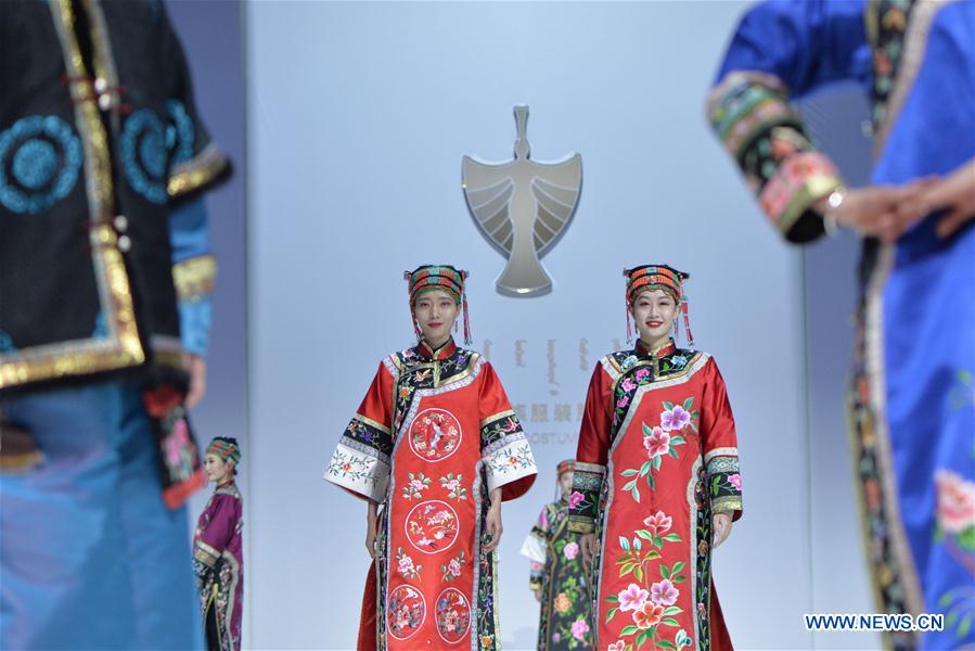 #CHINA-INNER MONGOLIA-HOHHOT-COSTUME FESTIVAL (CN)