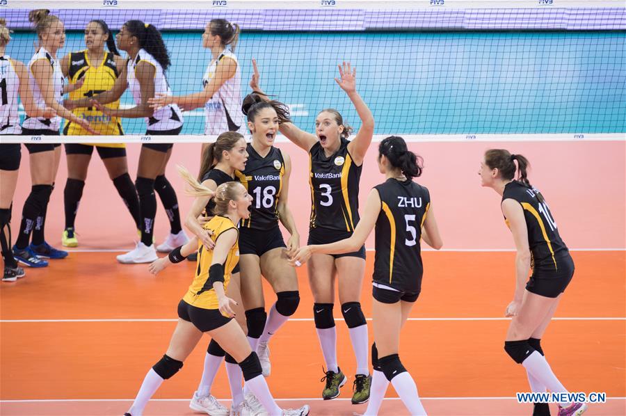 (SP)CHINA-SHAOXING-VOLLEYBALL-FIVB-WOMEN'S CLUB WORLD CHAMPIONSHIP-SEMIFINALS(CN)