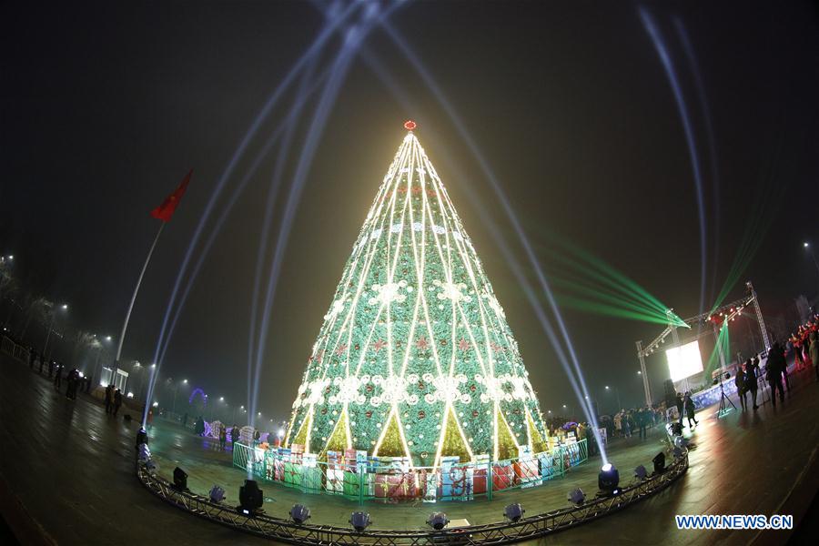 KYRGYZSTAN-BISHKEK-CHRISTMAS TREE-LIGHTING CEREMONY(CN)