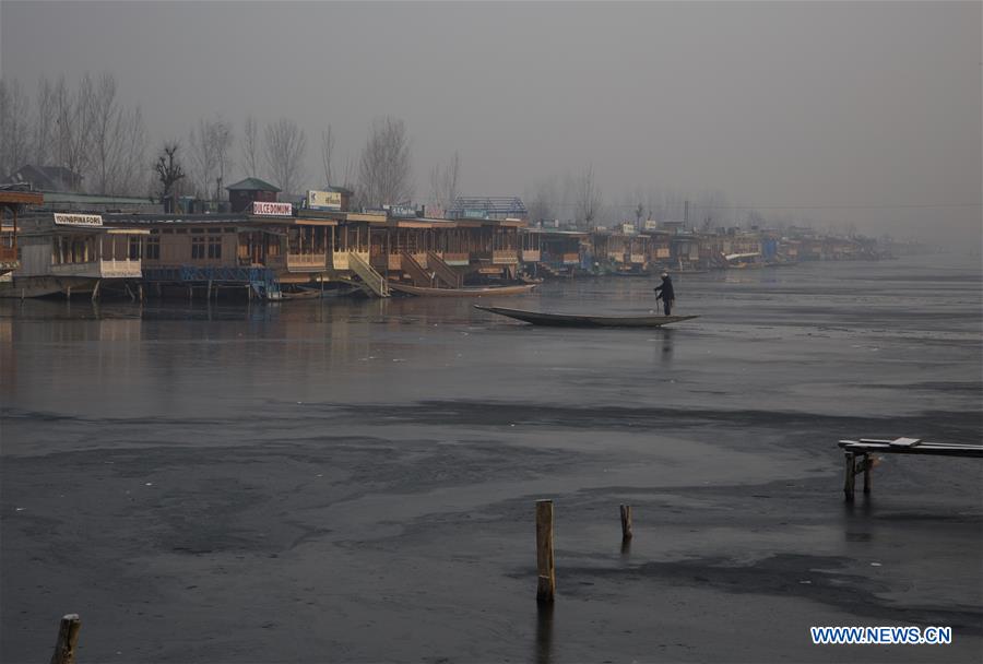 KASHMIR-SRINAGAR-COLD WAVE