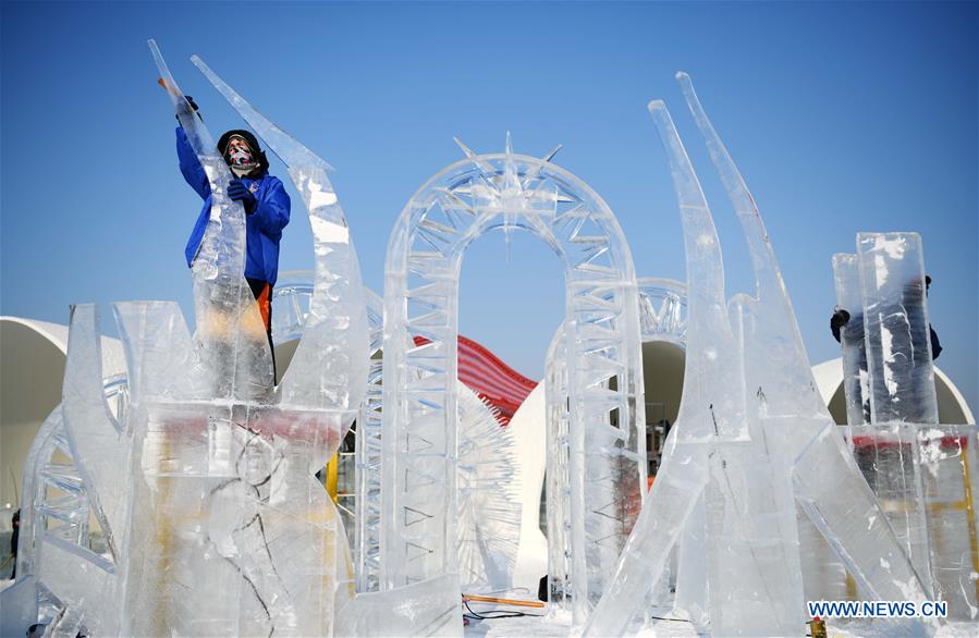 CHINA-HARBIN-ICE SCULPTURE-COMPETITION (CN)