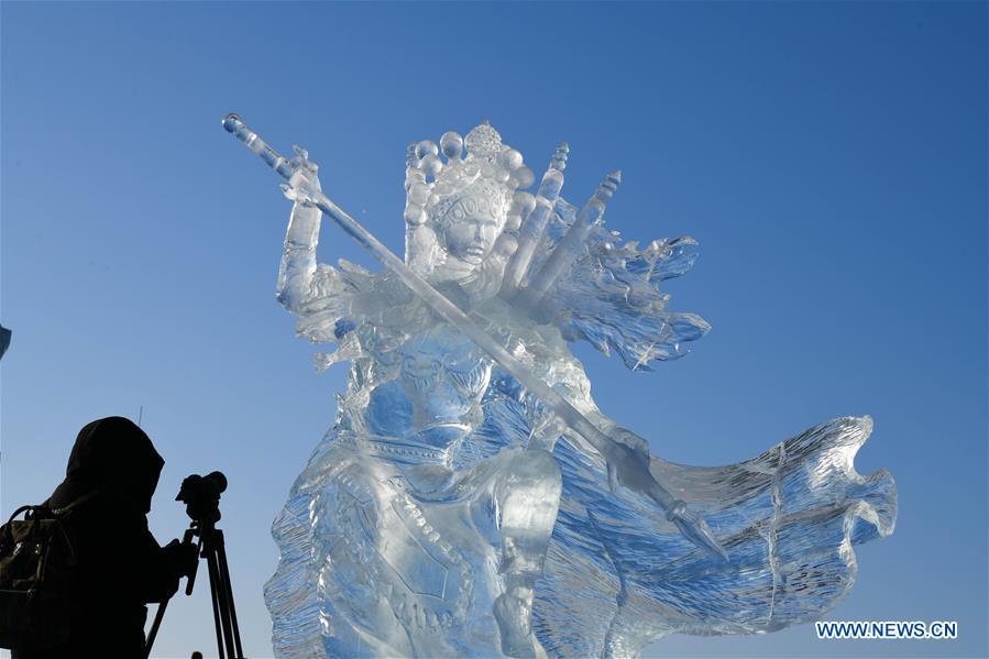 CHINA-HARBIN-ICE SCULPTURE (CN)