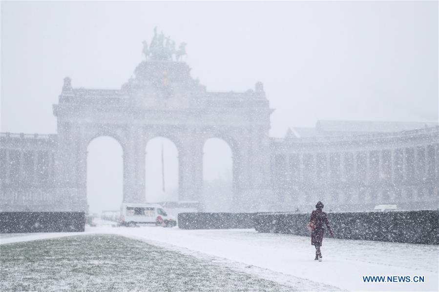 BELGIUM-BRUSSELS-SNOW