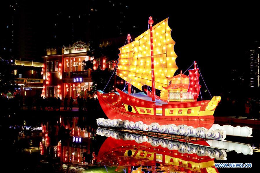 CHINA-FUJIAN-JINJIANG-LANTERN FESTIVAL (CN)