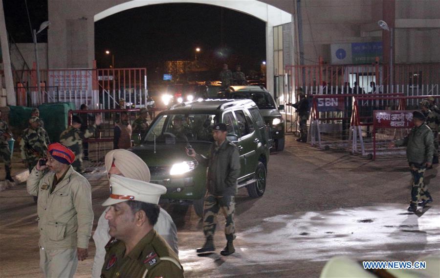 INDIA-ATTARI BORDER-PILOT-RETURN