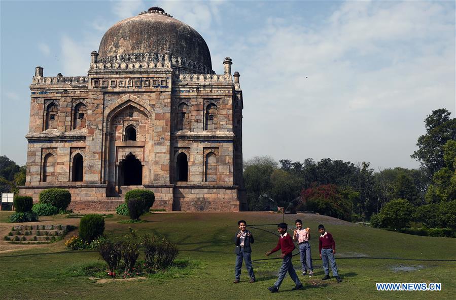 INDIA-NEW DELHI-SPRING-SCENERY