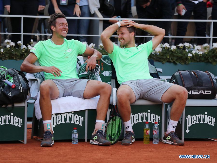 (SP)FRANCE-PARIS-TENNIS-ROLAND GARROS-FRENCH OPEN-MEN'S DOUBLES FINAL