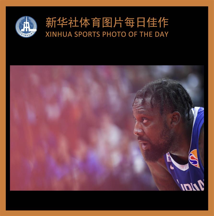 (SP)XINHUA SPORTS PHOTO OF THE DAY