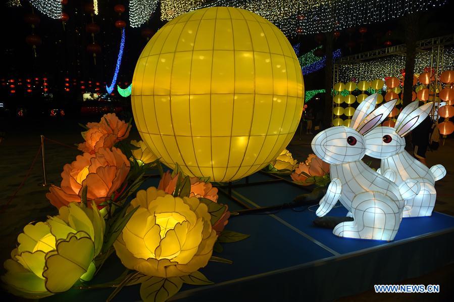 CHINA-HONG KONG-MID-AUTUMN FESTIVAL-LANTERN FAIR (CN)