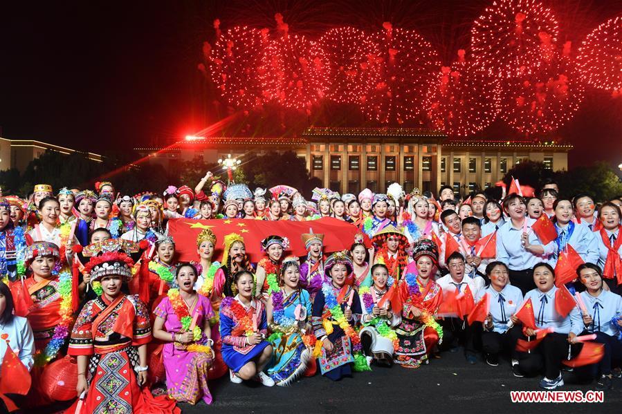 (PRC70Years)CHINA-BEIJING-NATIONAL DAY-CELEBRATIONS-EVENING GALA (CN)