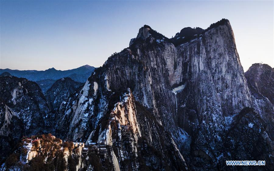 CHINA-SHAANXI-MOUNT HUASHAN-SUNSET (CN)