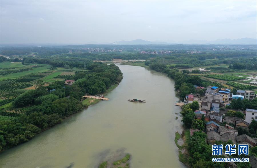 （壯麗70年·奮斗新時代——記者再走長征路·圖文互動）（3）最后的湘江搶渡：用生命向信仰交出答卷 