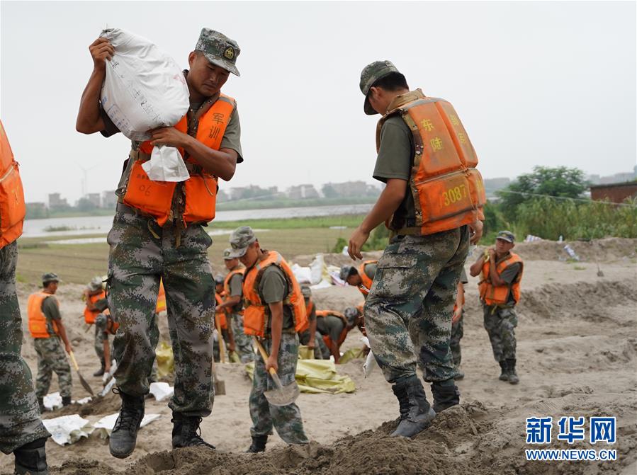 （請以此稿為準(zhǔn)）（新華全媒頭條·圖文互動）（12）鏖戰(zhàn)江新洲