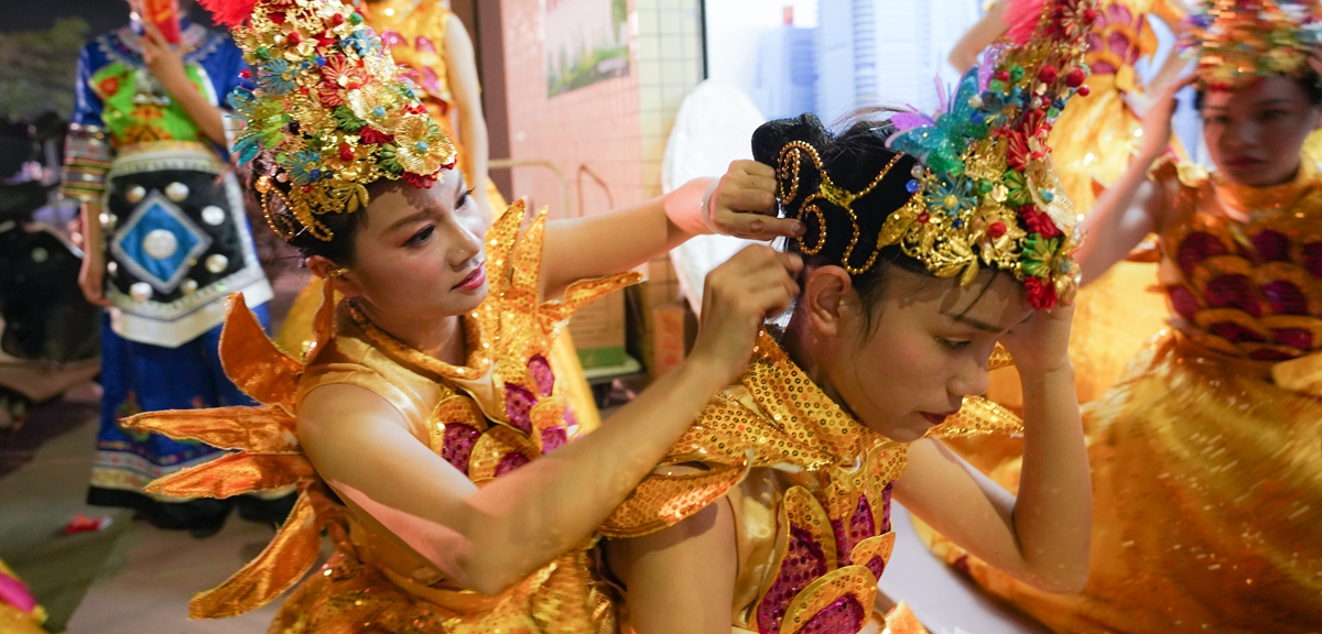 從幼兒園醫(yī)生到藝術團舞者——外來工廖鴻慧在中山幸福忙碌的生活