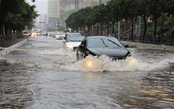 熱帶低壓致海南普降暴雨