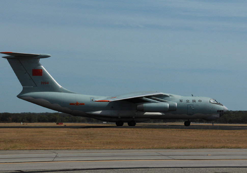 中國空軍飛機(jī)抵達(dá)珀斯